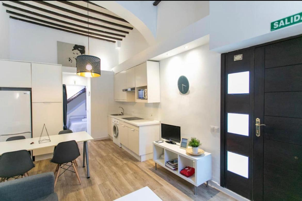 Rooms Postigo Bajo Μάλαγα Εξωτερικό φωτογραφία